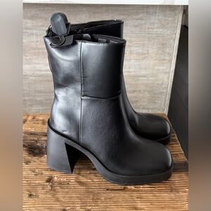 Black Women's Ankle Boots
